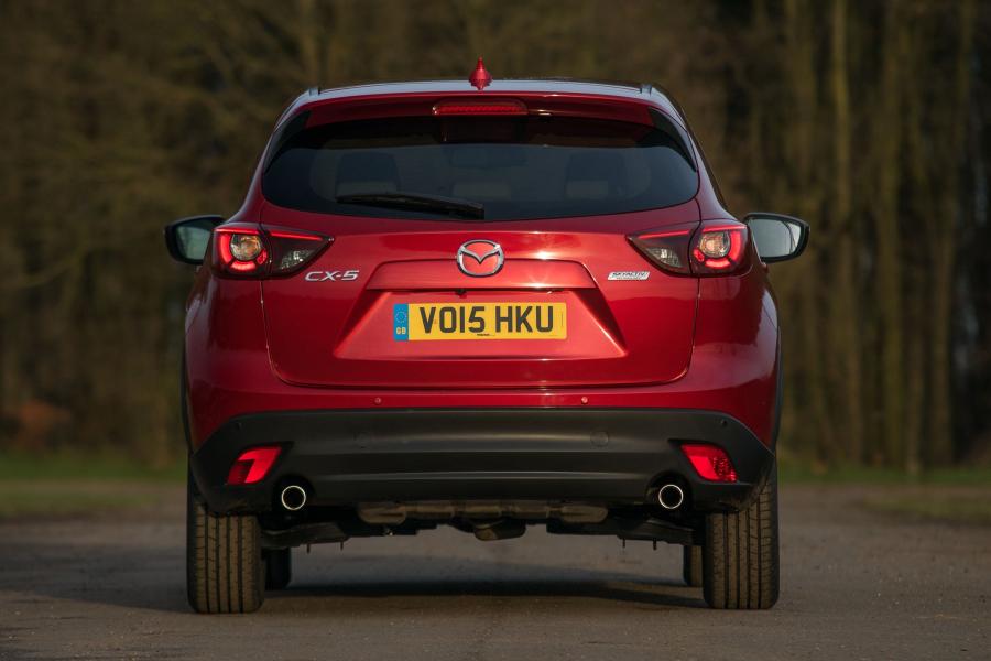  Mazda CX-5 2015 года  (UK) (фото 9 из 28)